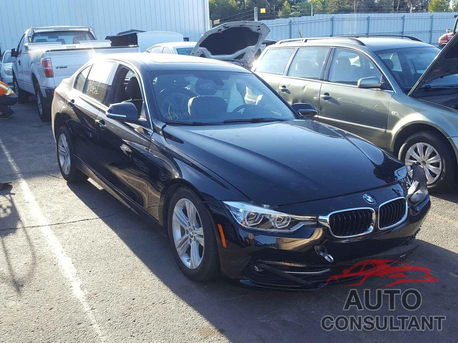 BMW 3 SERIES 2018 - WBA8B9C5XJEE82389