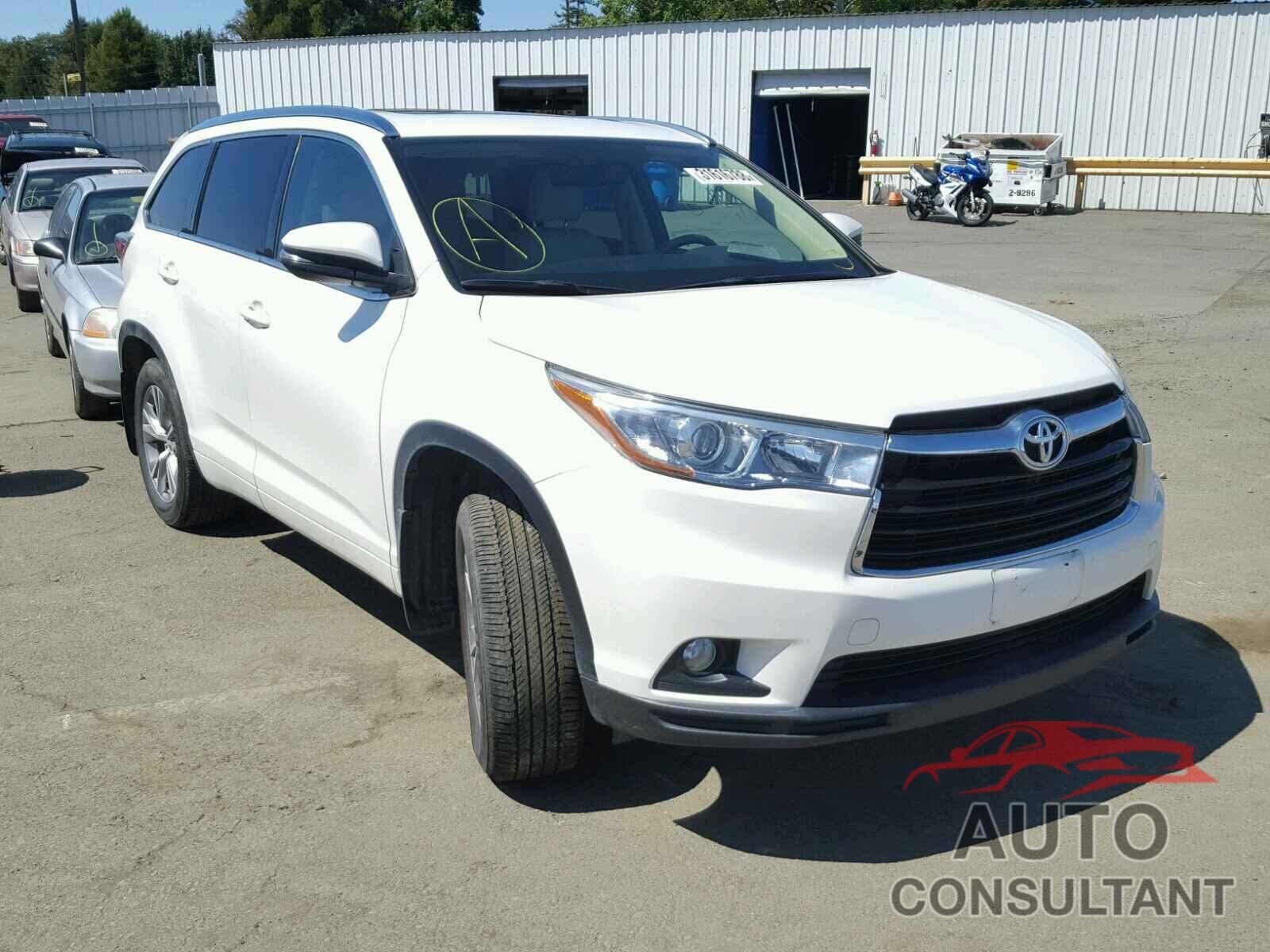 TOYOTA HIGHLANDER 2015 - 5TDJKRFH7FS156624