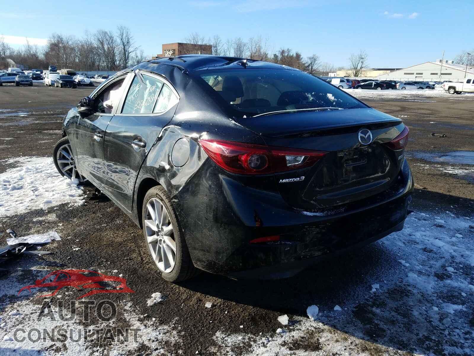 MAZDA 3 2017 - 3MZBN1W30HM135244