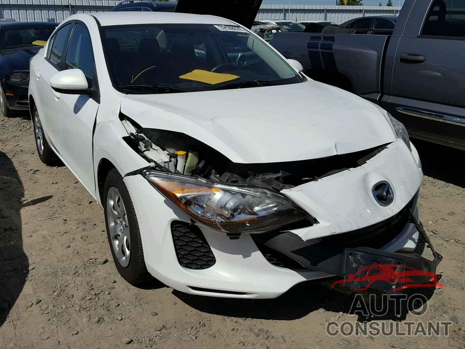 MAZDA 3 2013 - JM1BL1TG2D1821308
