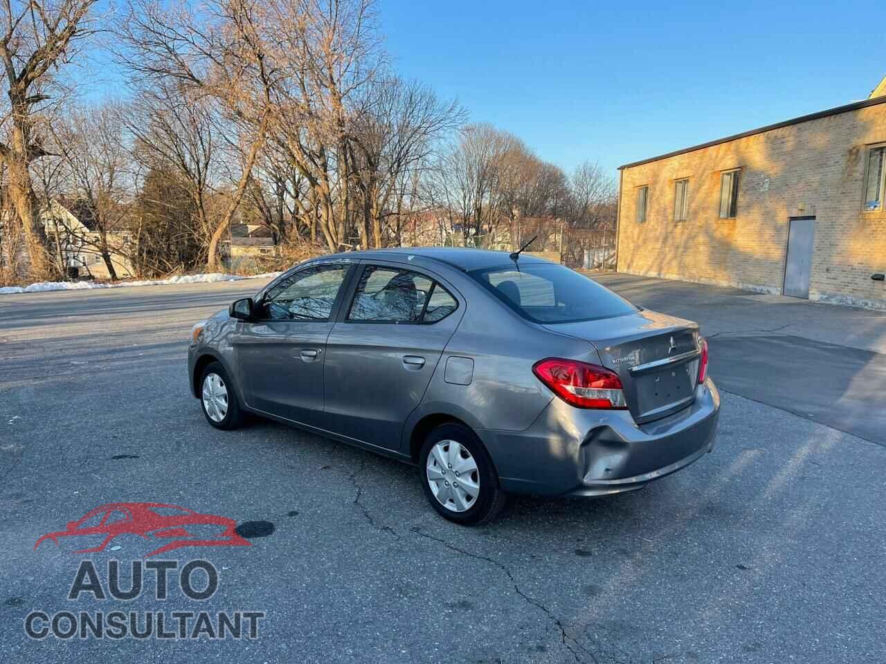MITSUBISHI MIRAGE 2017 - ML32F3FJ4HHF08919