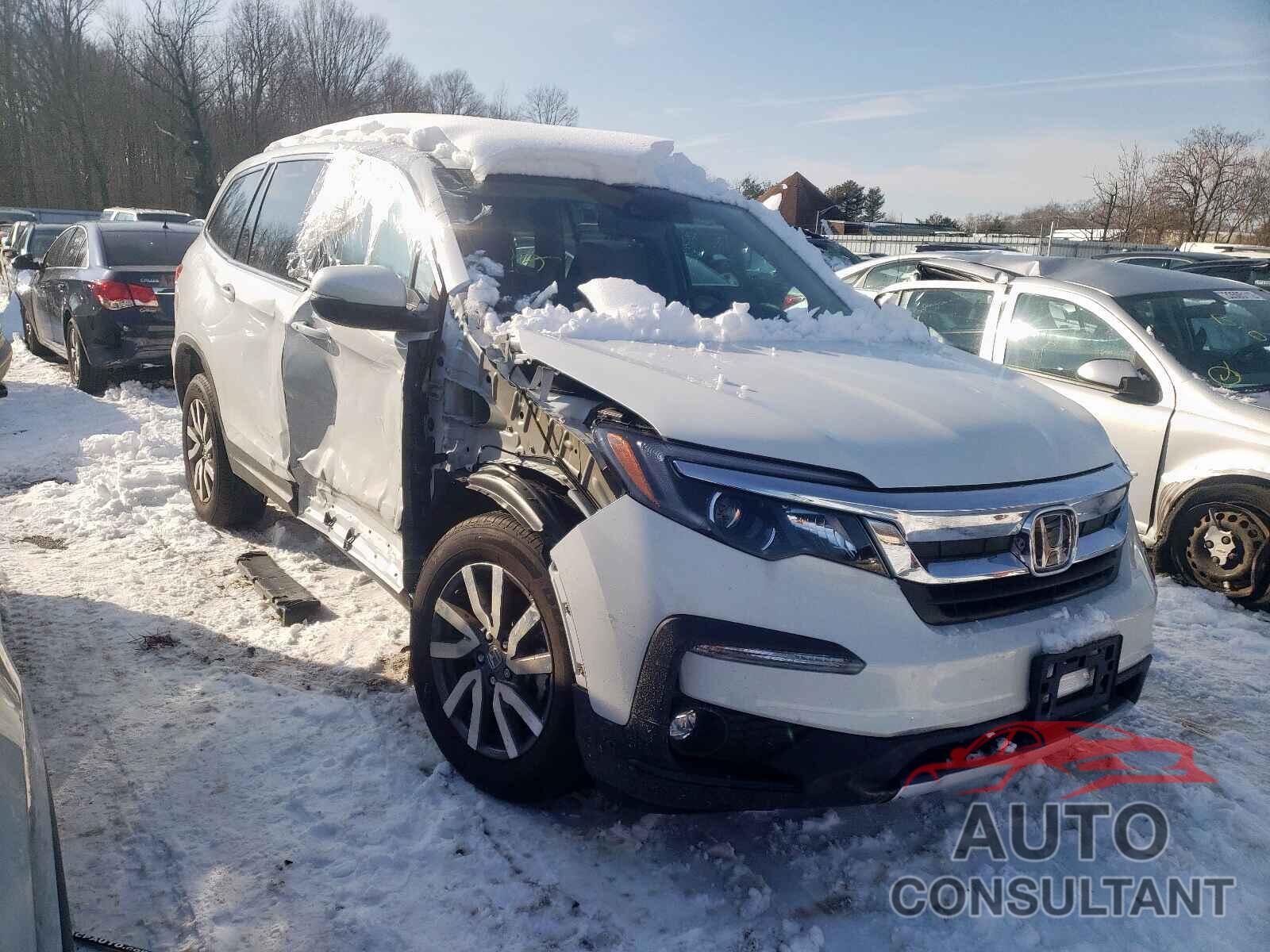 HONDA PILOT 2021 - 5FNYF6H57MB057100