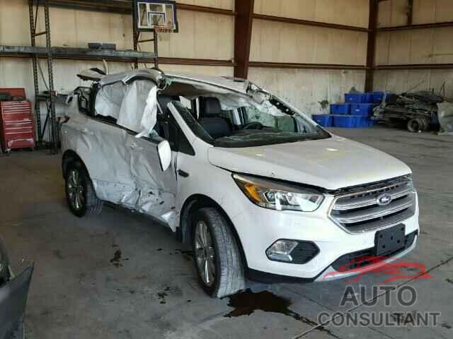 FORD ESCAPE 2017 - 5YFEPMAE5MP205182