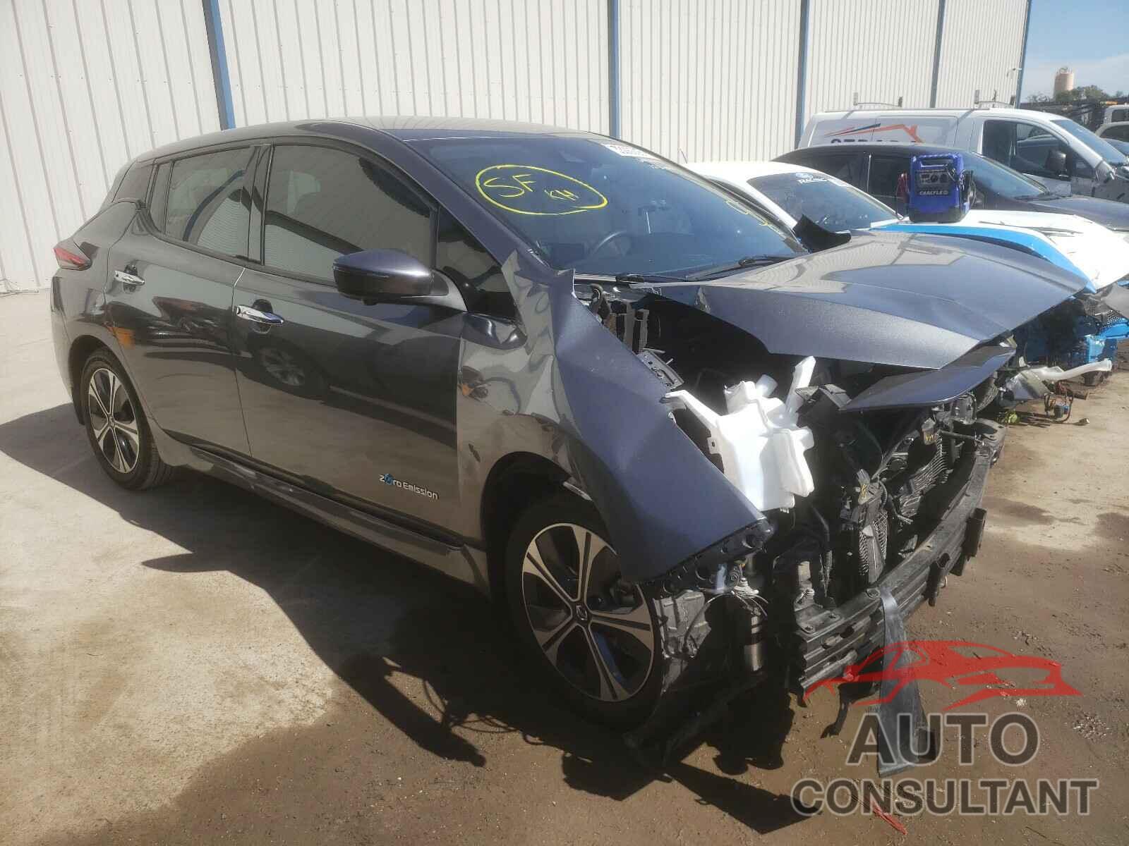 NISSAN LEAF 2018 - 1N4AZ1CPXJC315810