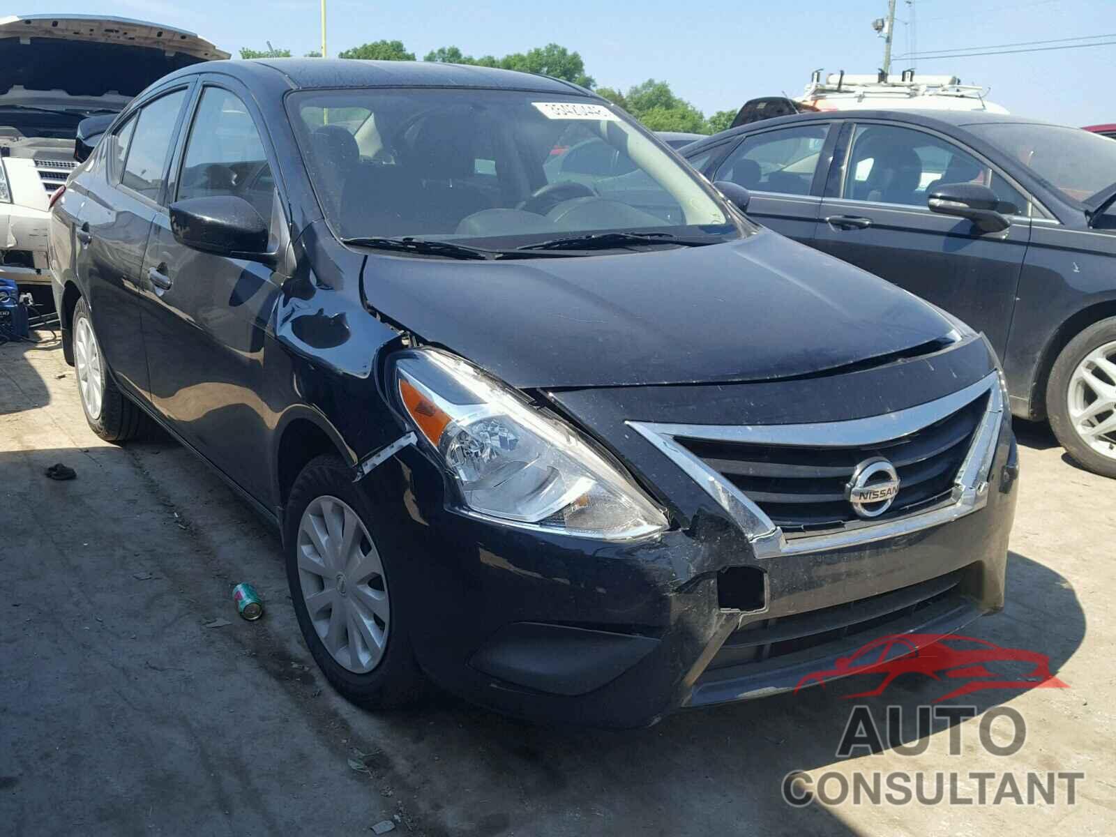 NISSAN VERSA 2018 - 3N1CN7AP1JL828861
