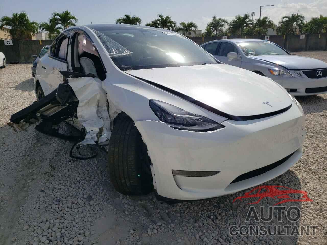 TESLA MODEL Y 2021 - 5YJYGDED6MF114996