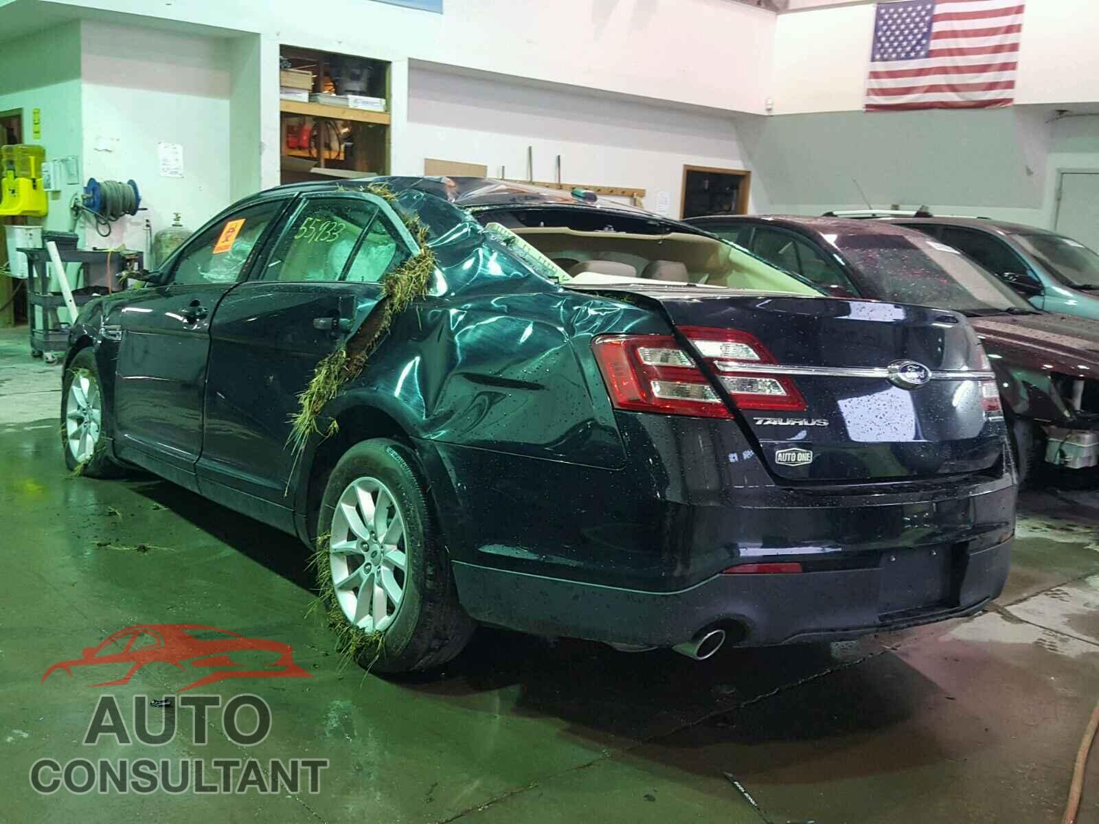 FORD TAURUS 2015 - 1FAHP2D88FG115249