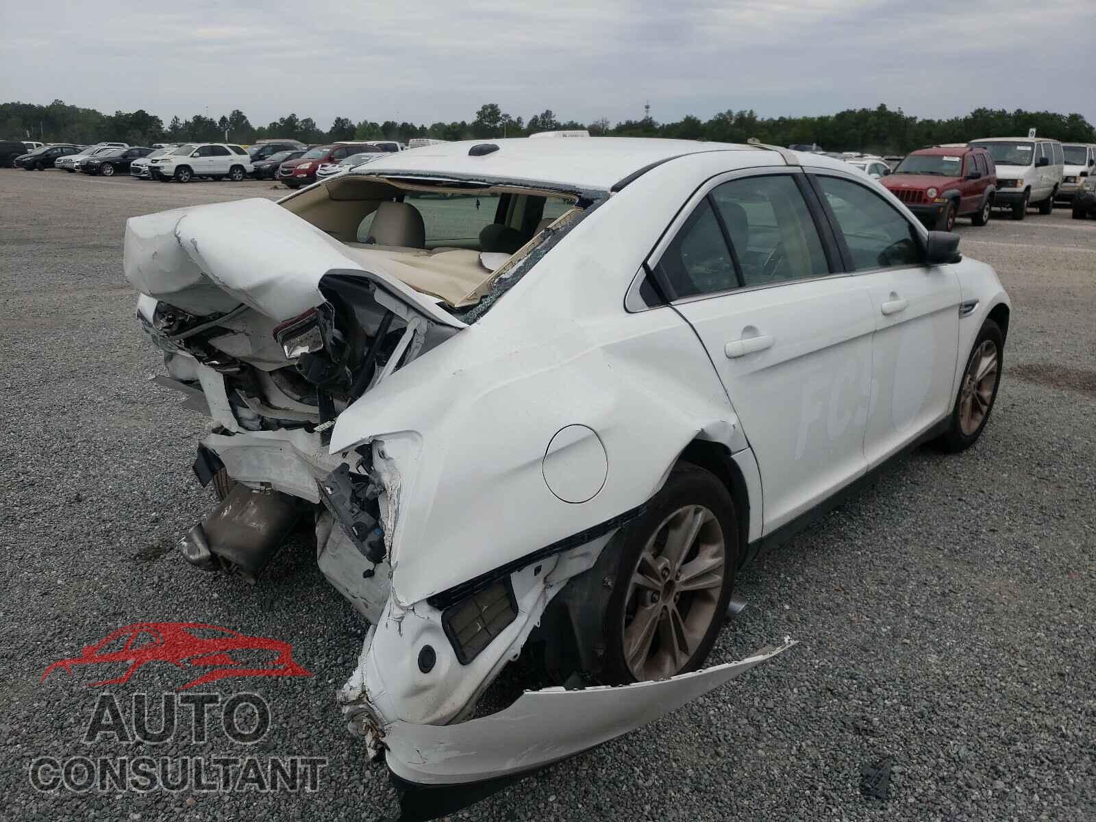 FORD TAURUS 2018 - 1FAHP2D83JG115331
