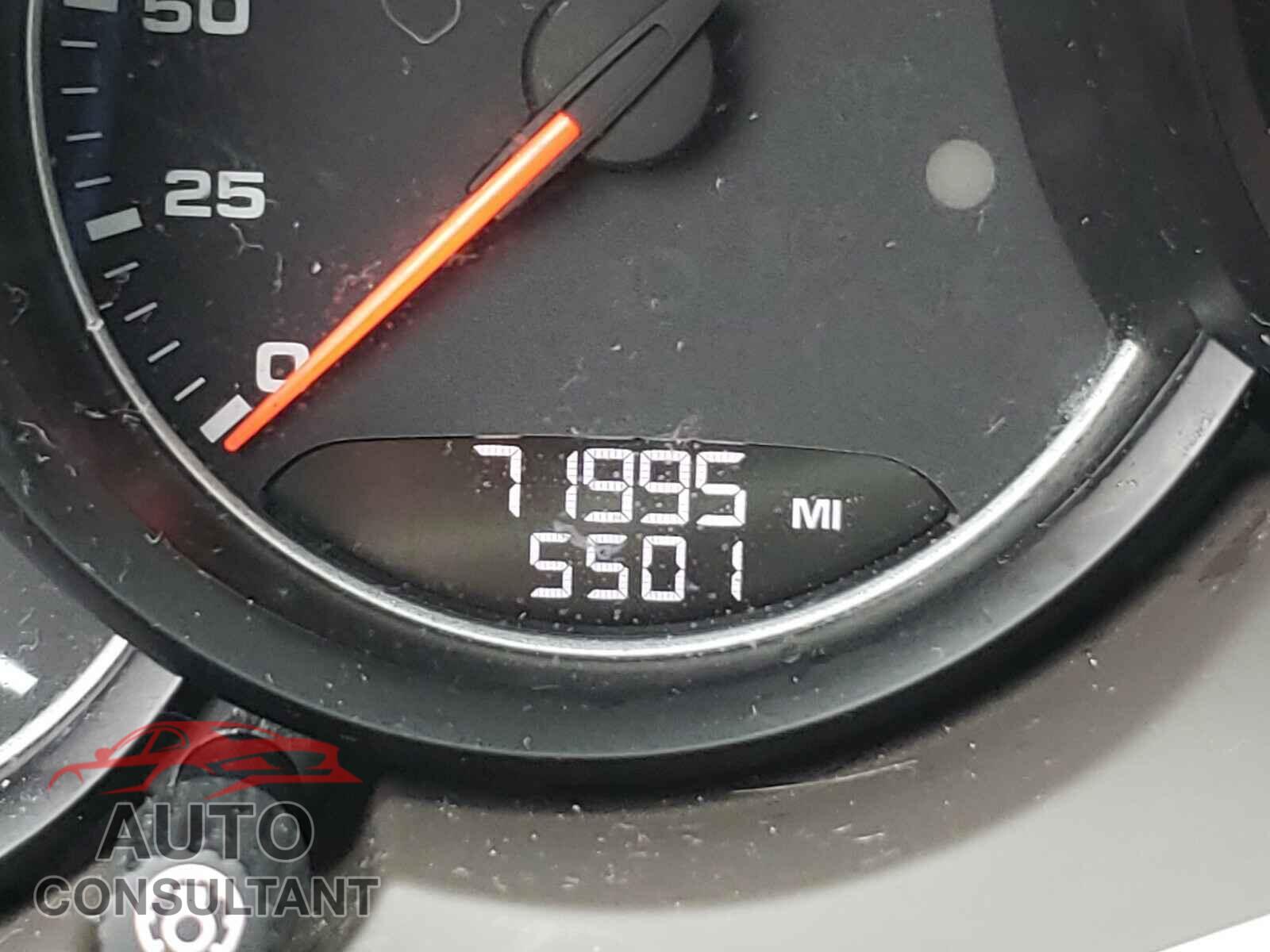 PORSCHE CAYENNE 2017 - WP1AA2A26HKA83476