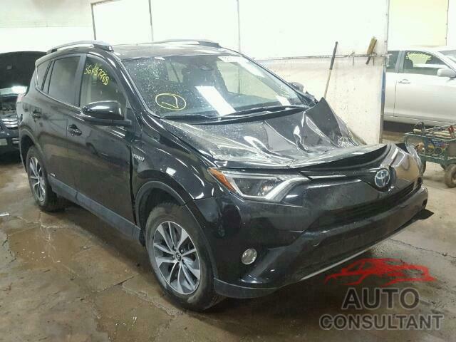 TOYOTA RAV4 2017 - JTMRJREV4HD143485