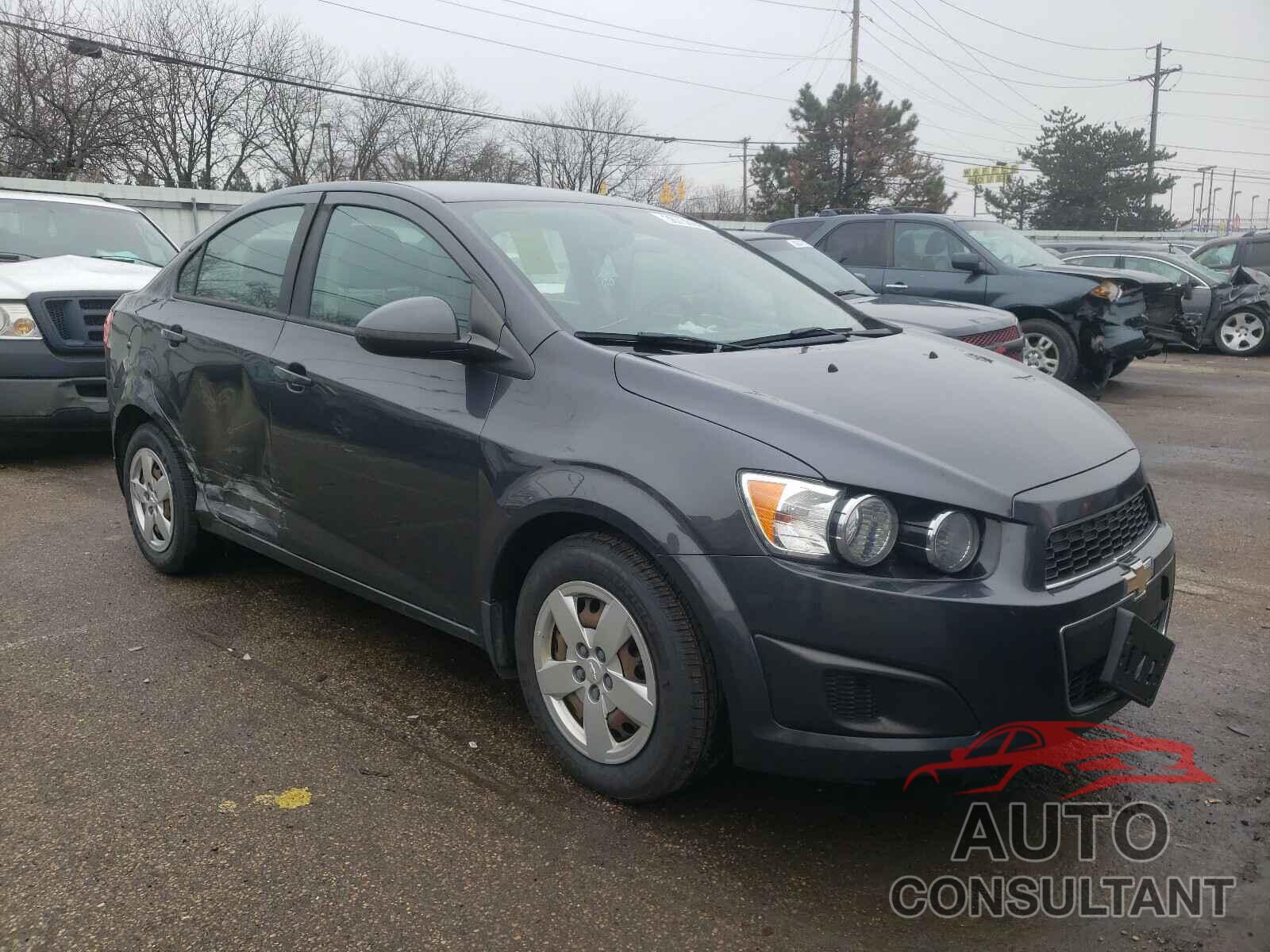 CHEVROLET SONIC 2016 - 1G1JA5SH2G4154979