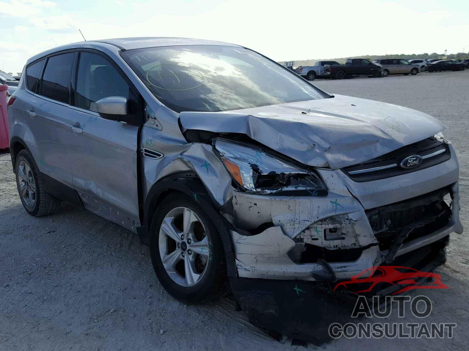 FORD ESCAPE 2015 - 1FMCU0G94FUA67753