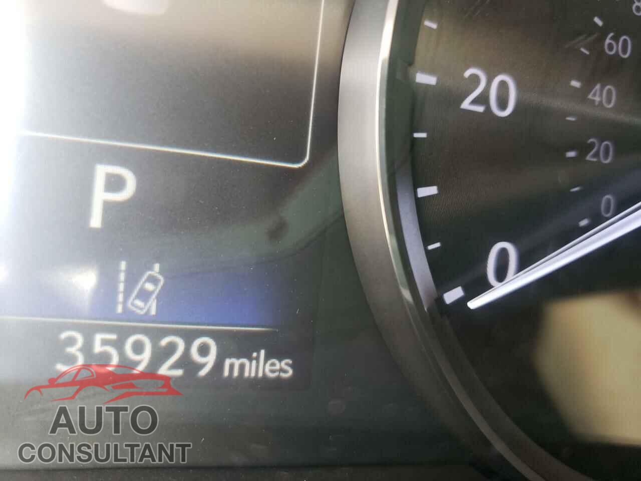 LEXUS IS 2017 - JTHCM1D22H5016815