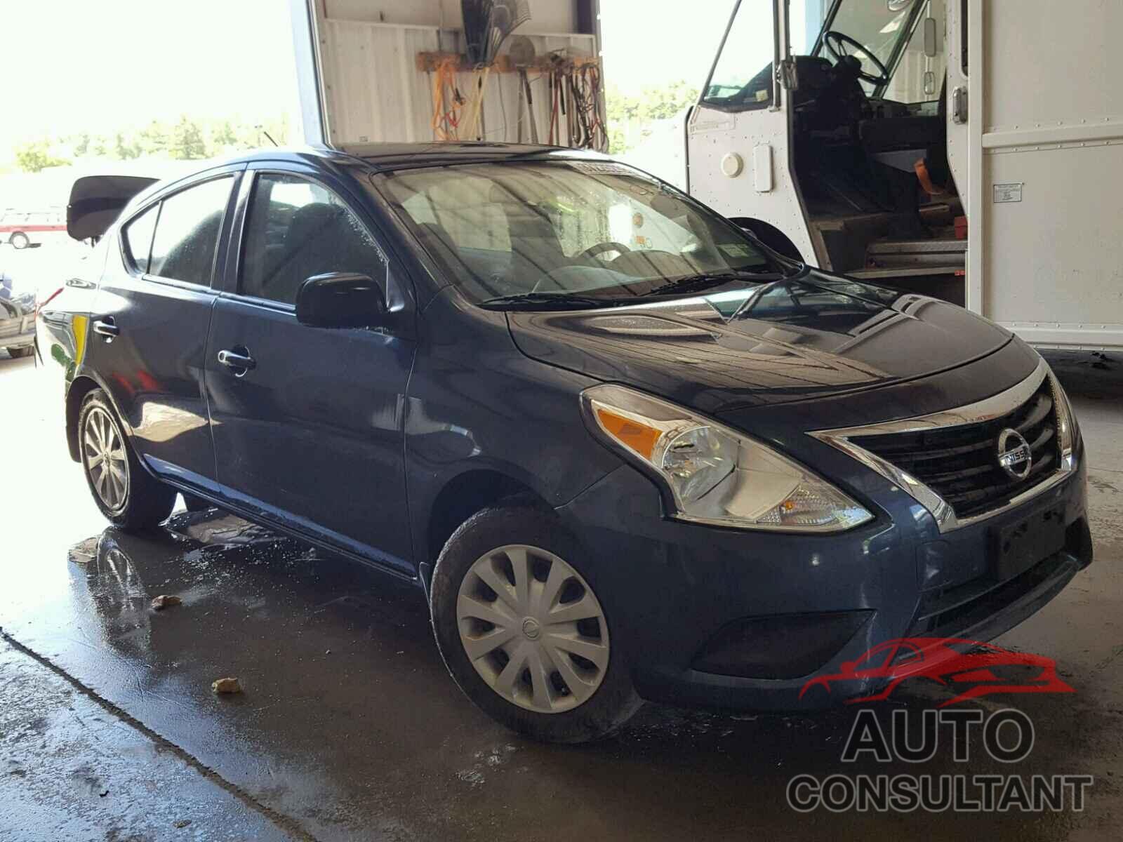 NISSAN VERSA 2015 - 3N1CN7AP0FL879033
