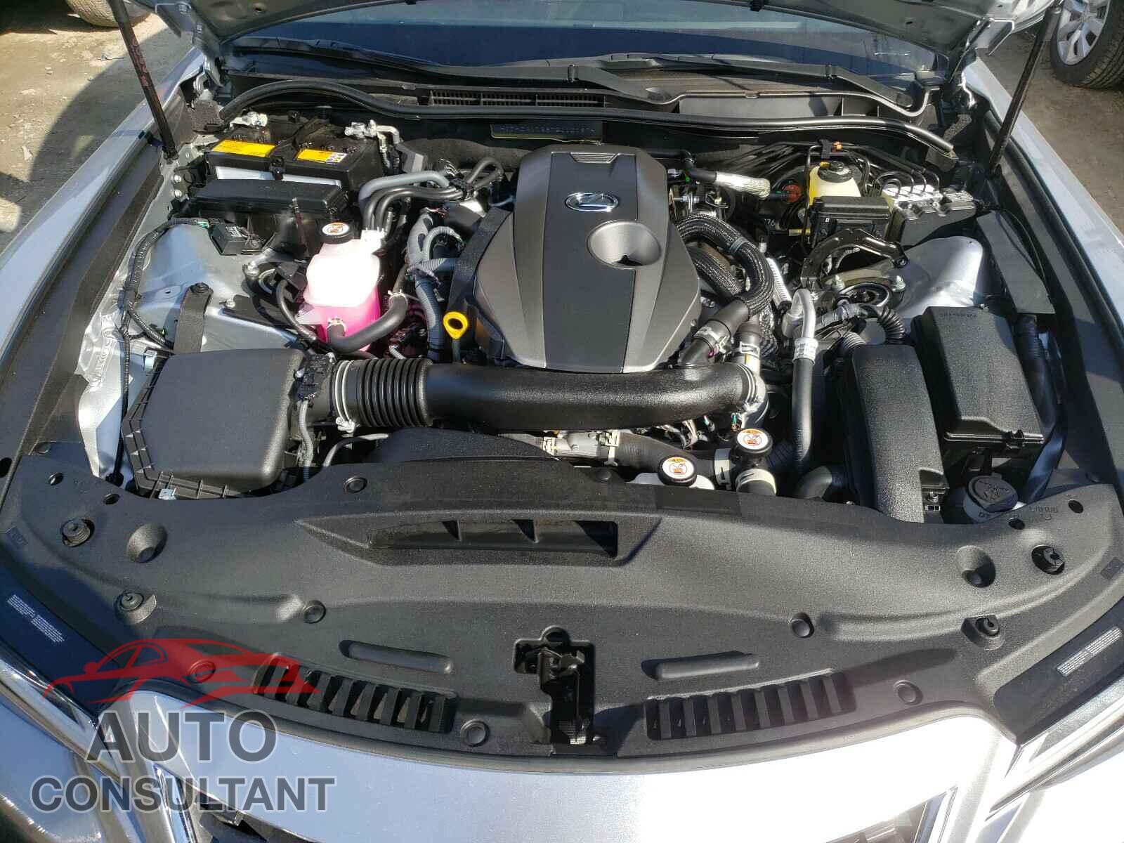 LEXUS IS 2021 - JTHCA1D28M5110197