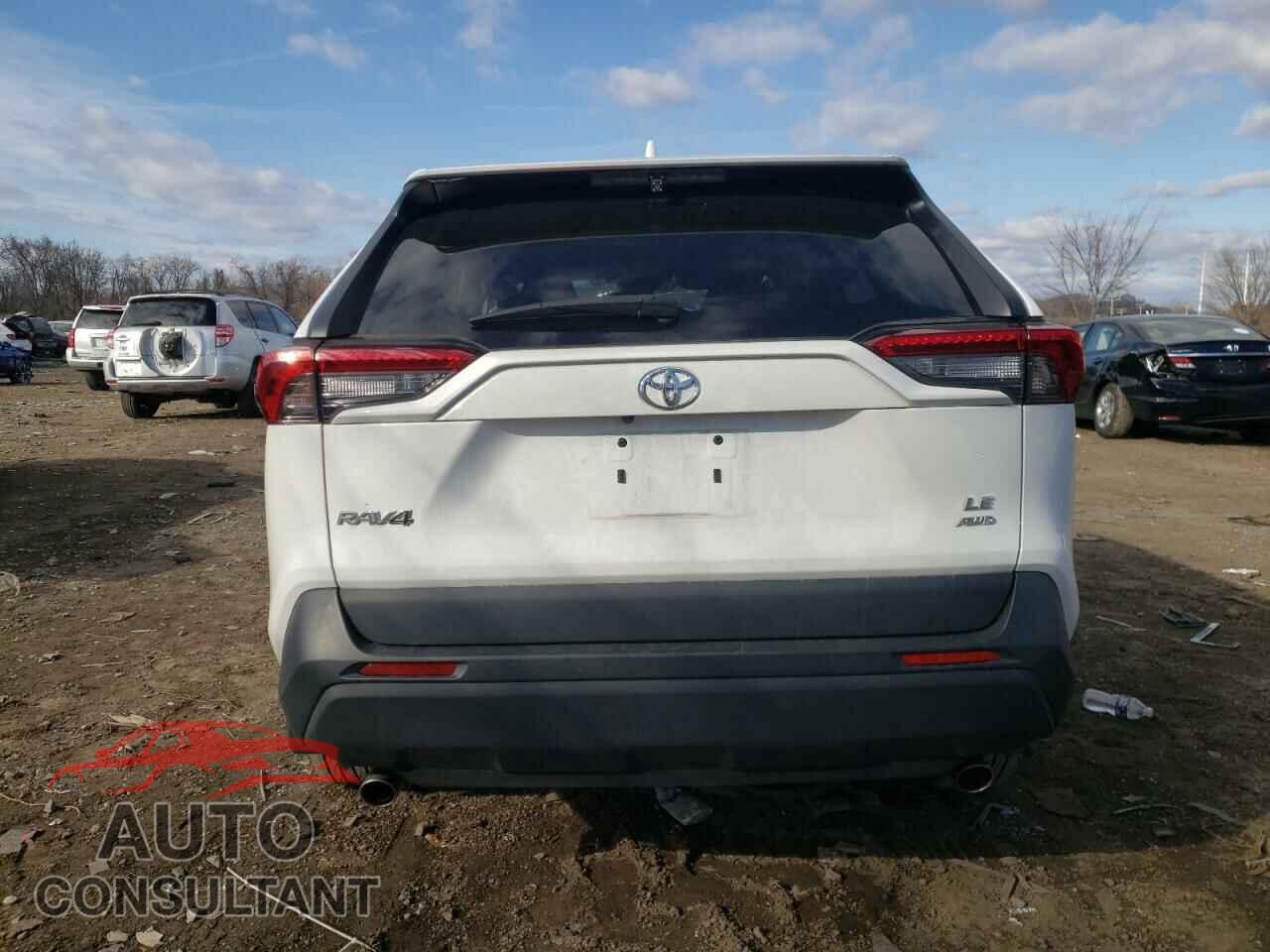 TOYOTA RAV4 2021 - 2T3F1RFVXMC218903