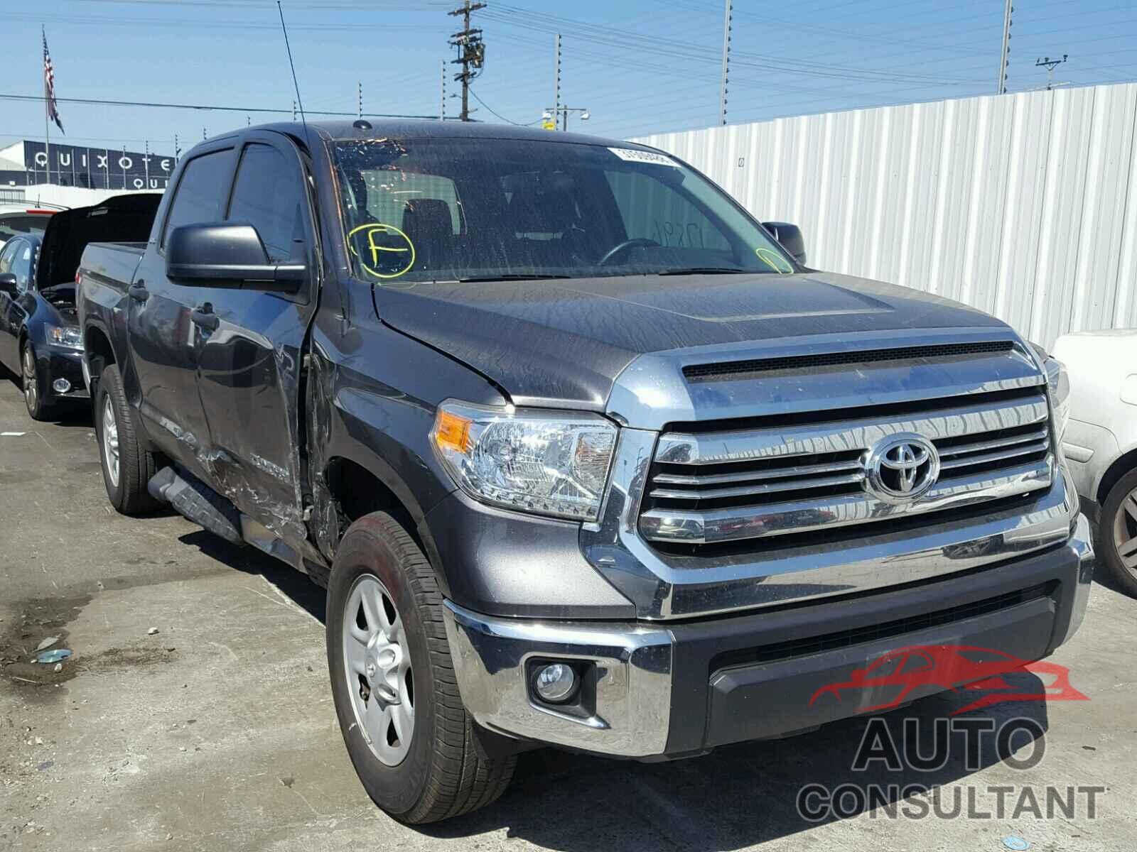 TOYOTA TUNDRA 2017 - 5TFEM5F17HX113079