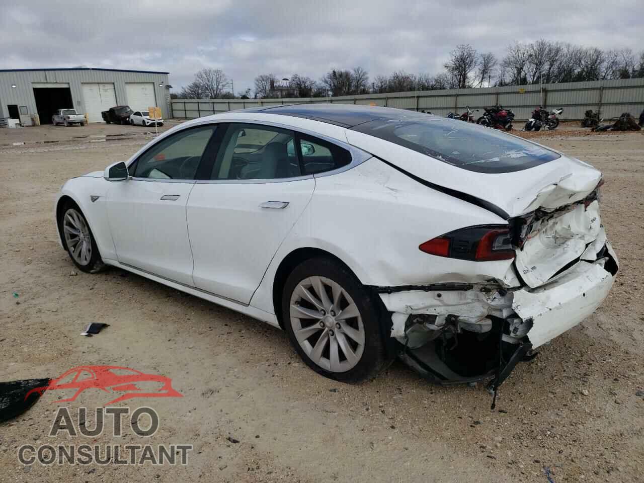 TESLA MODEL S 2016 - 5YJSA1E23GF146975