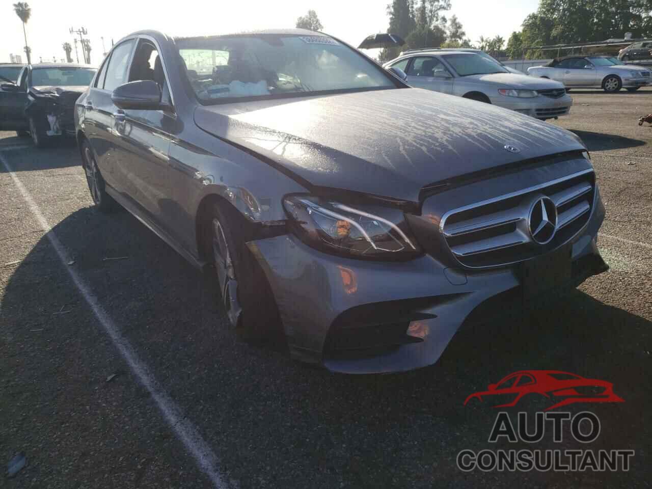 MERCEDES-BENZ E-CLASS 2020 - WDDZF8DB0LA732701