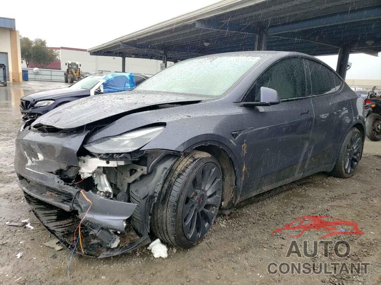 TESLA MODEL Y 2021 - 5YJYGDEF9MF303630