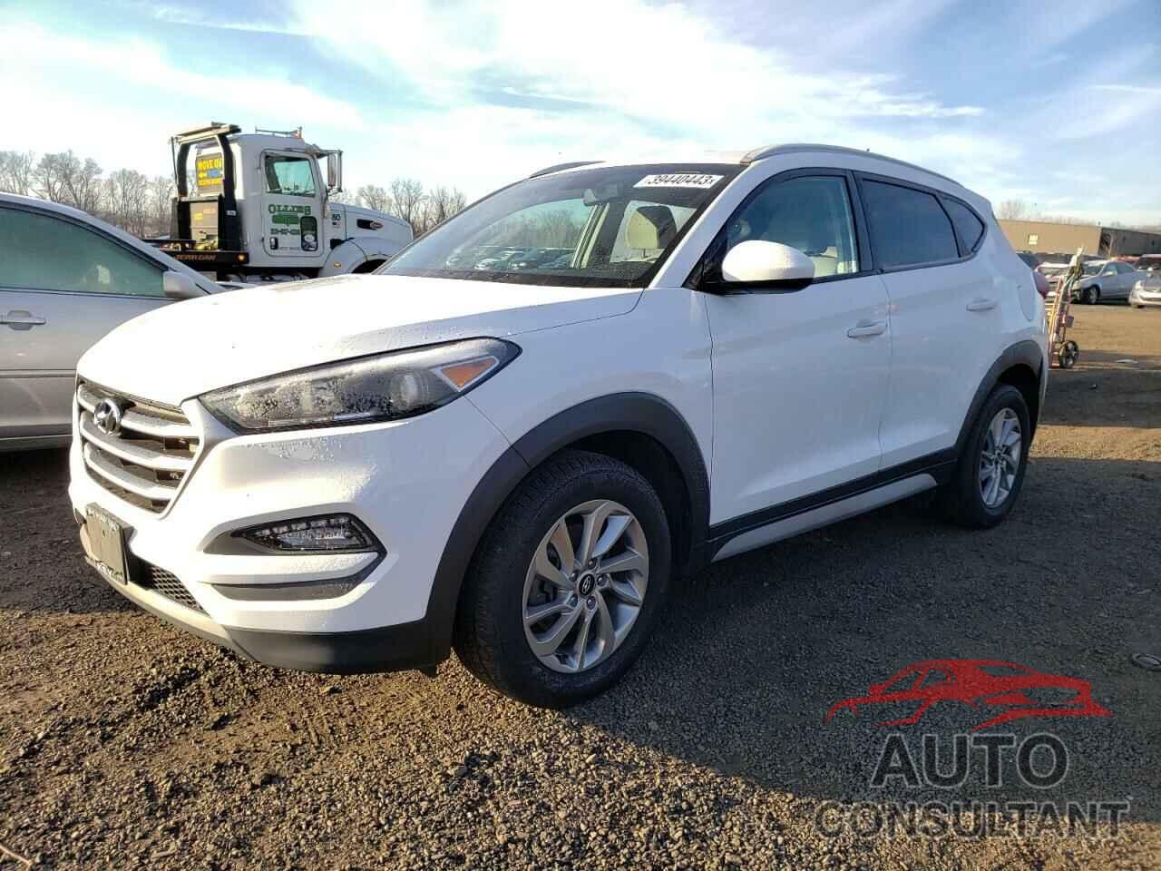 HYUNDAI TUCSON 2017 - KM8J3CA41HU481309