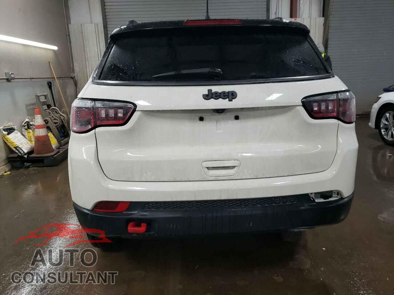 JEEP COMPASS 2020 - 3C4NJDDB0LT111449