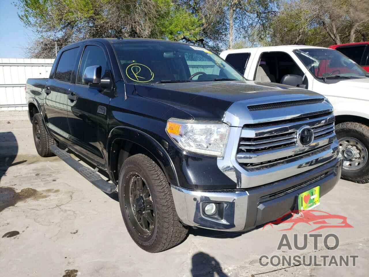 TOYOTA TUNDRA 2017 - 5TFGW5F12HX221581