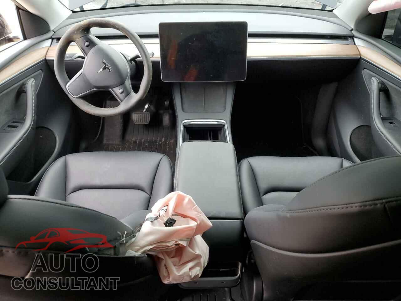 TESLA MODEL Y 2023 - 7SAYGDEEXPF917178