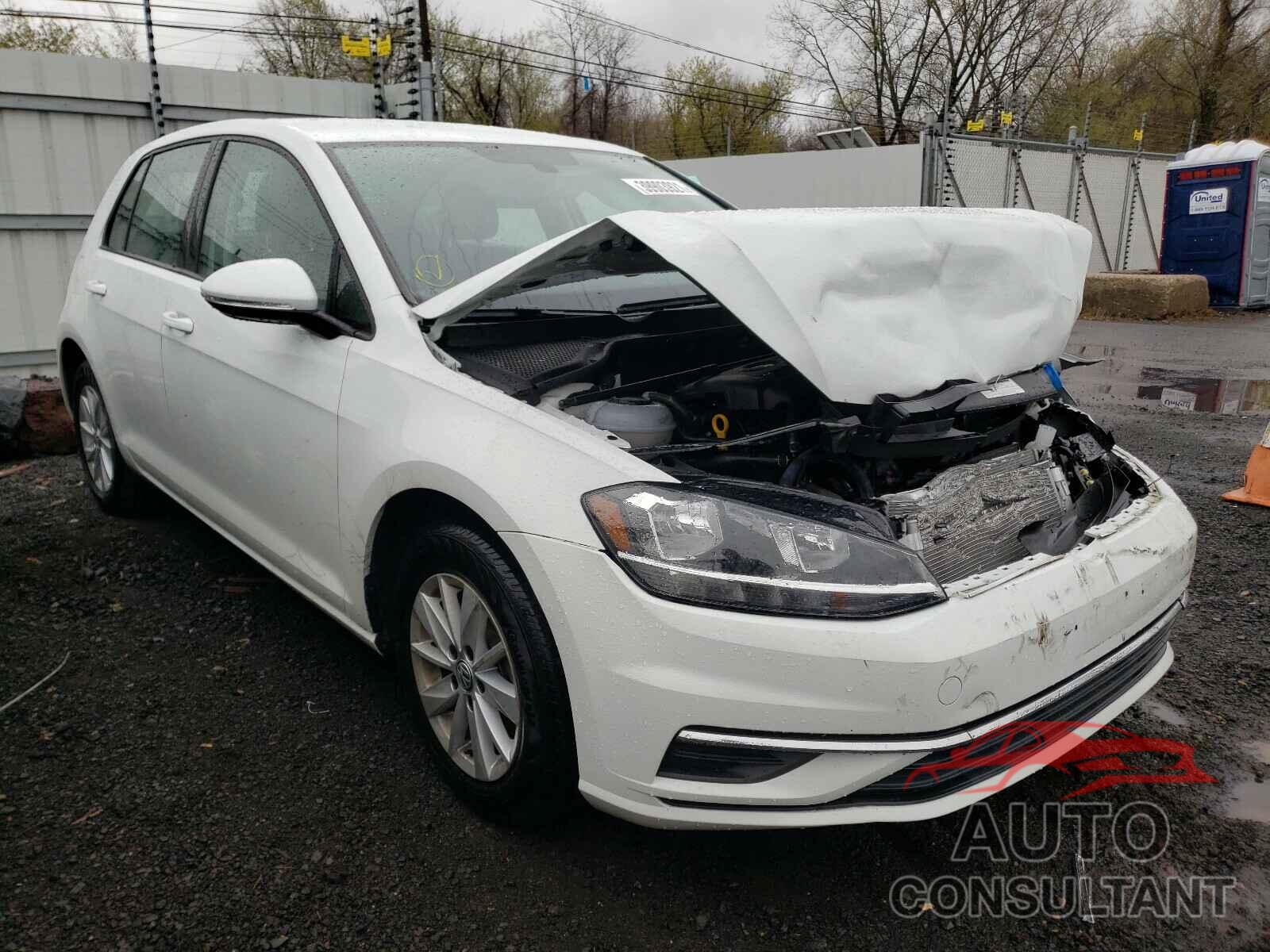 VOLKSWAGEN GOLF 2018 - 3VWG17AU2JM272972