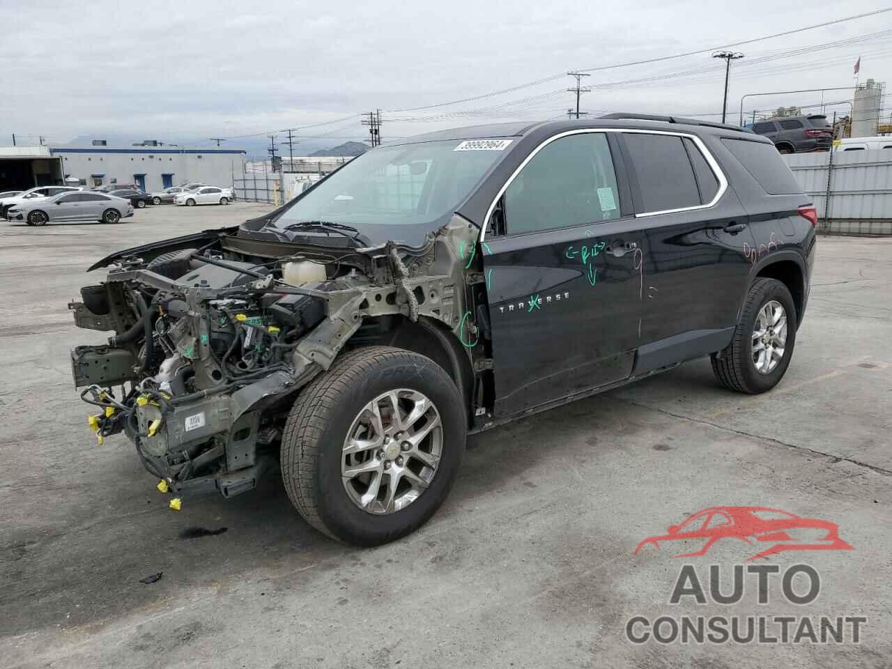 CHEVROLET TRAVERSE 2019 - 1GNERHKW6KJ318561