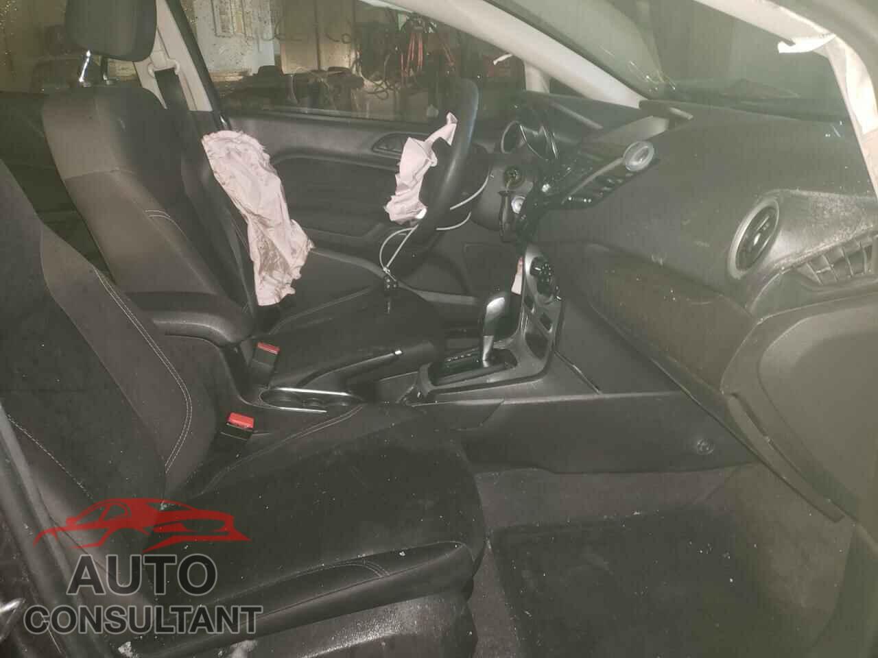 FORD FIESTA 2017 - 3FADP4EJXHM157281