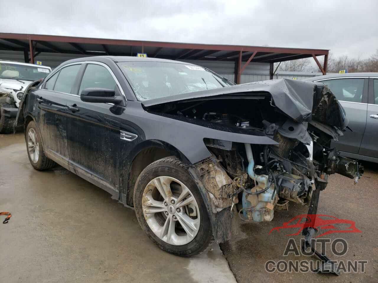 FORD TAURUS 2018 - 1FAHP2E84JG116860