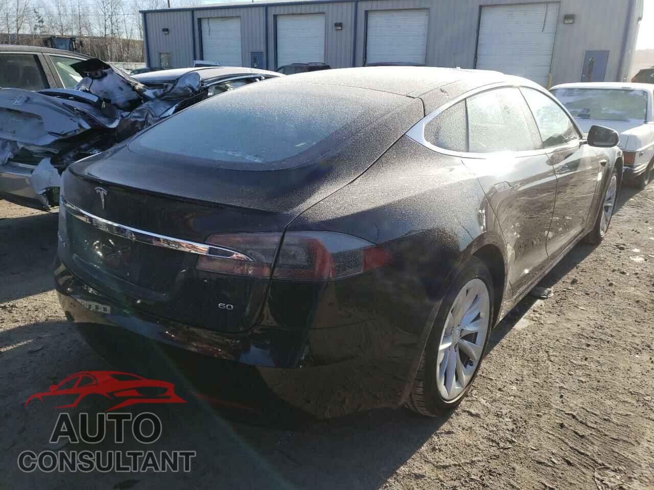 TESLA MODEL S 2017 - 5YJSA1E18HF176143