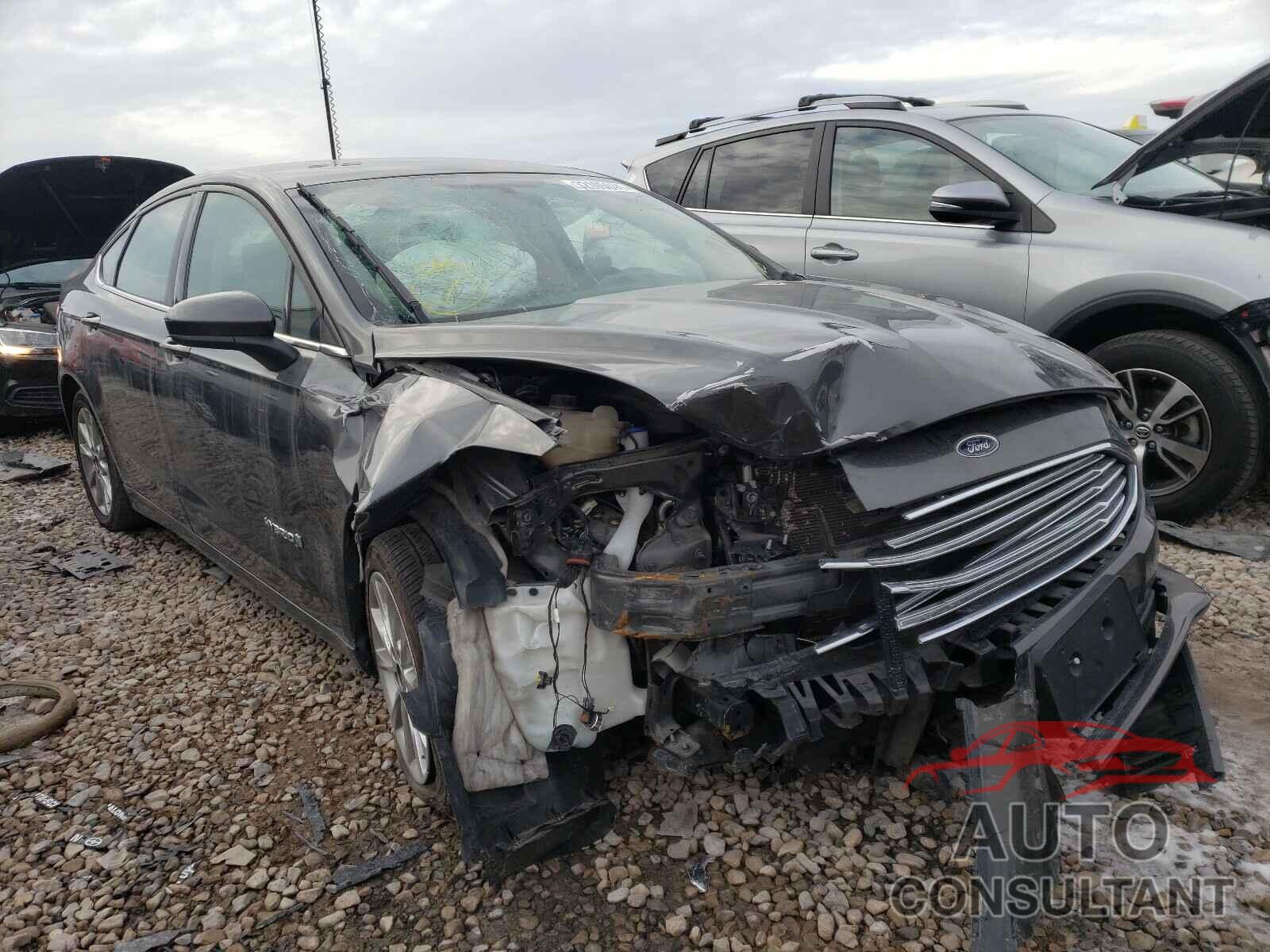 FORD FUSION 2017 - 3FA6P0LU1HR387888