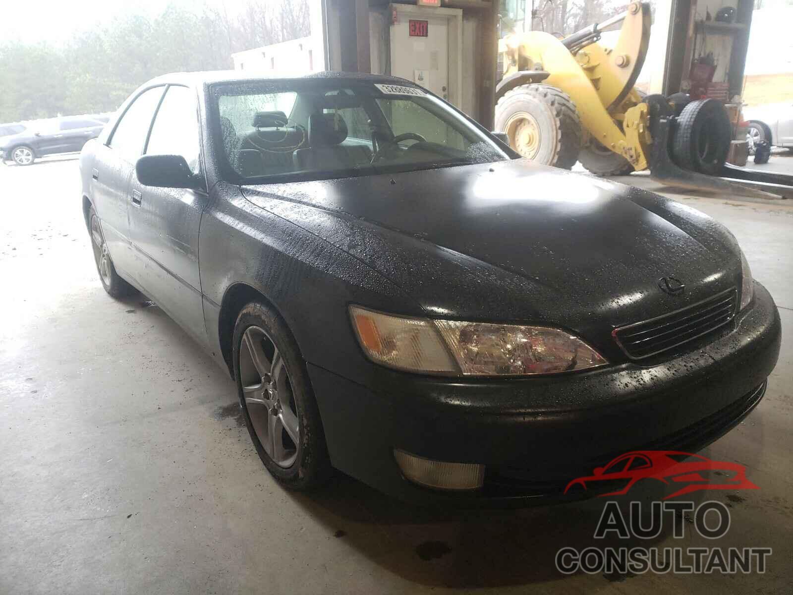 LEXUS ES300 1998 - 1VWBT7A31HC026079