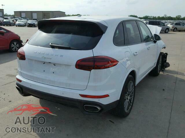 PORSCHE CAYENNE 2017 - WP1AA2A24HKA88255