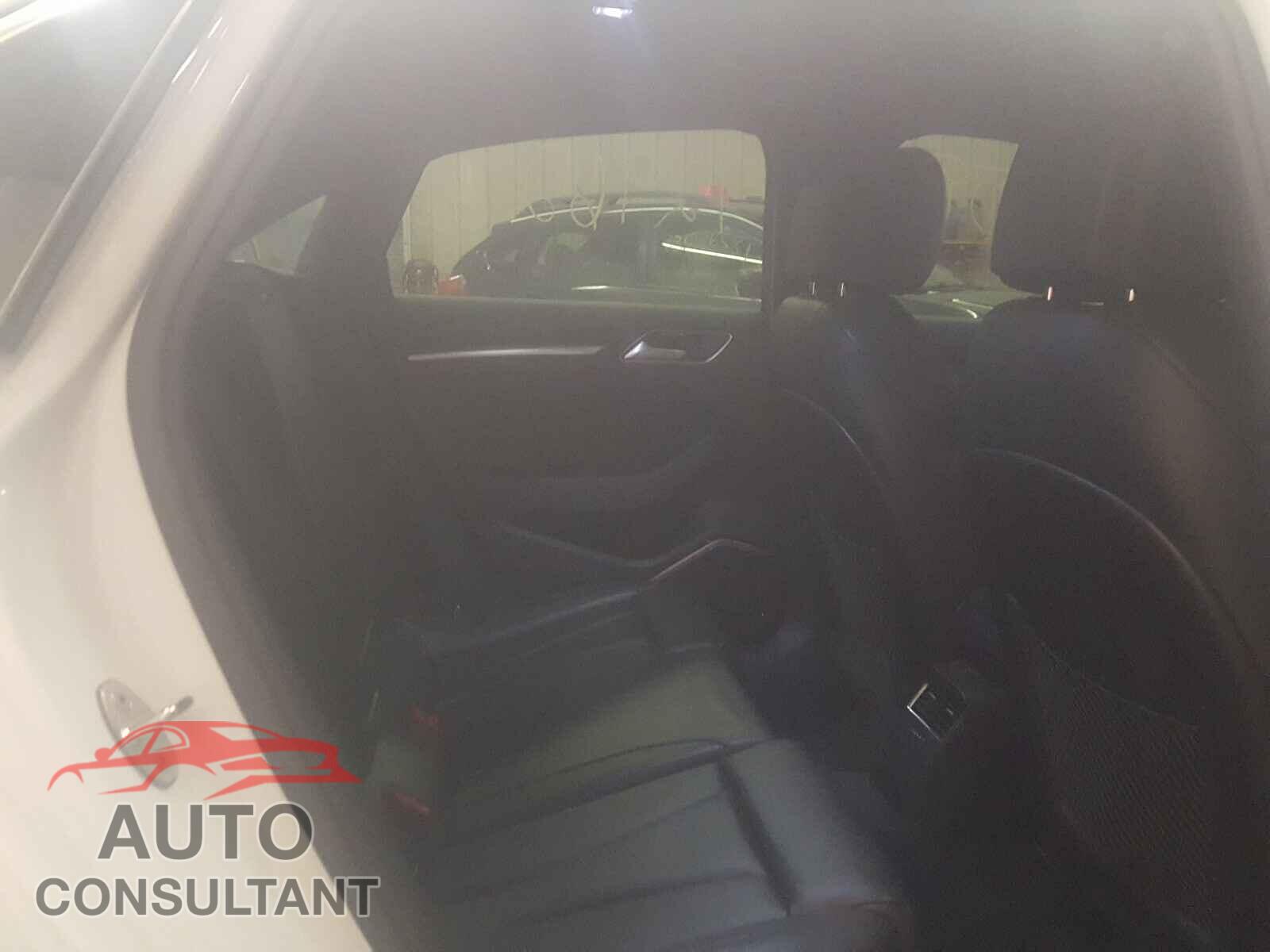 AUDI A3 2016 - WAUJ8GFF7G1030910