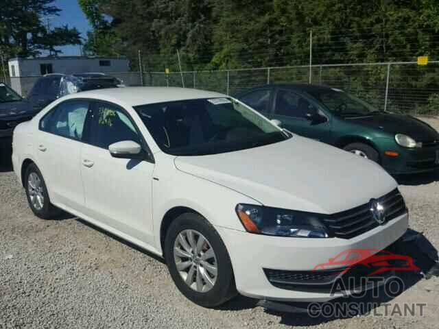 VOLKSWAGEN PASSAT 2015 - 1VWAT7A39FC013850