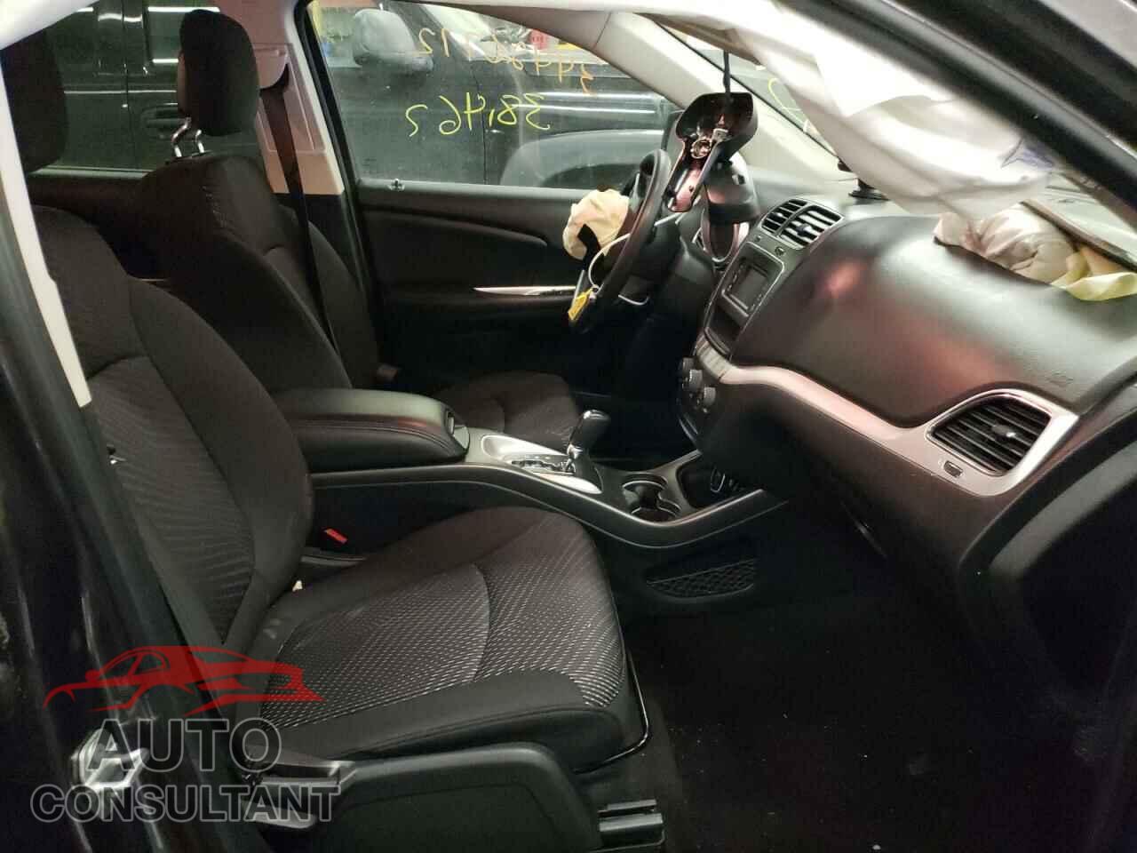 DODGE JOURNEY 2020 - 3C4PDCAB4LT207227