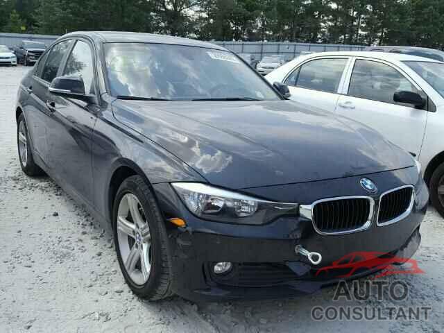 BMW 3 SERIES 2015 - WBA3B1C55FK136994