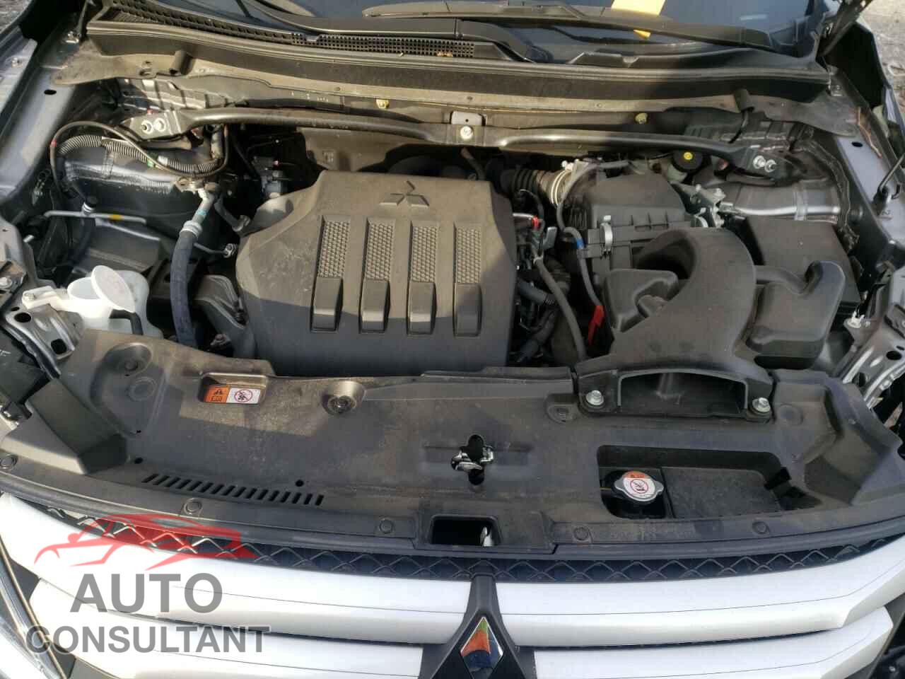 MITSUBISHI ECLIPSE 2019 - JA4AT3AAXKZ006496