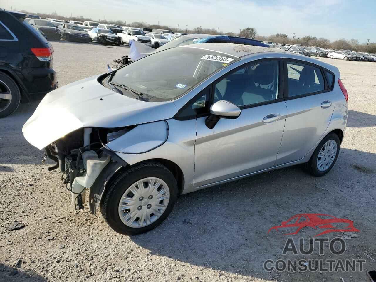 FORD FIESTA 2017 - 3FADP4TJ2HM159335