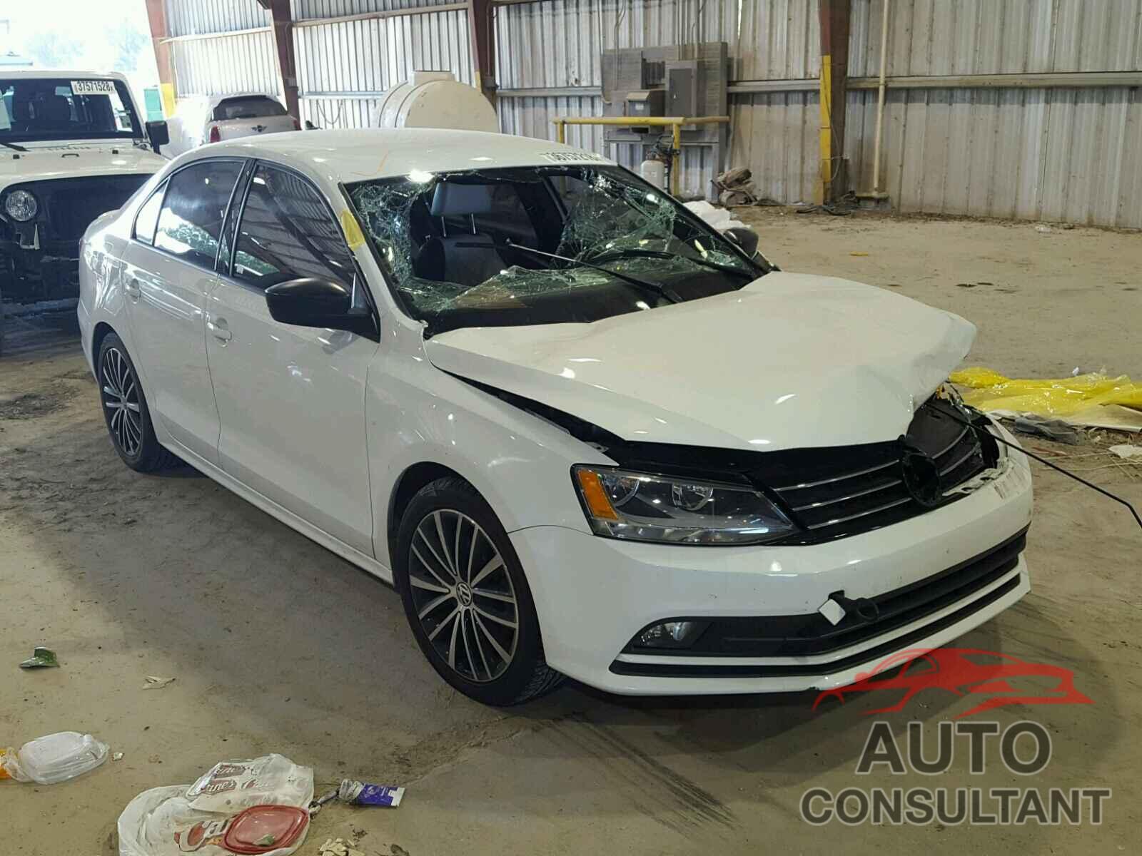 VOLKSWAGEN JETTA 2015 - 3VWD17AJ9FM410345