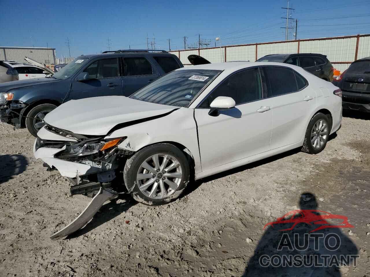 TOYOTA CAMRY 2020 - 4T1C11AK8LU369035
