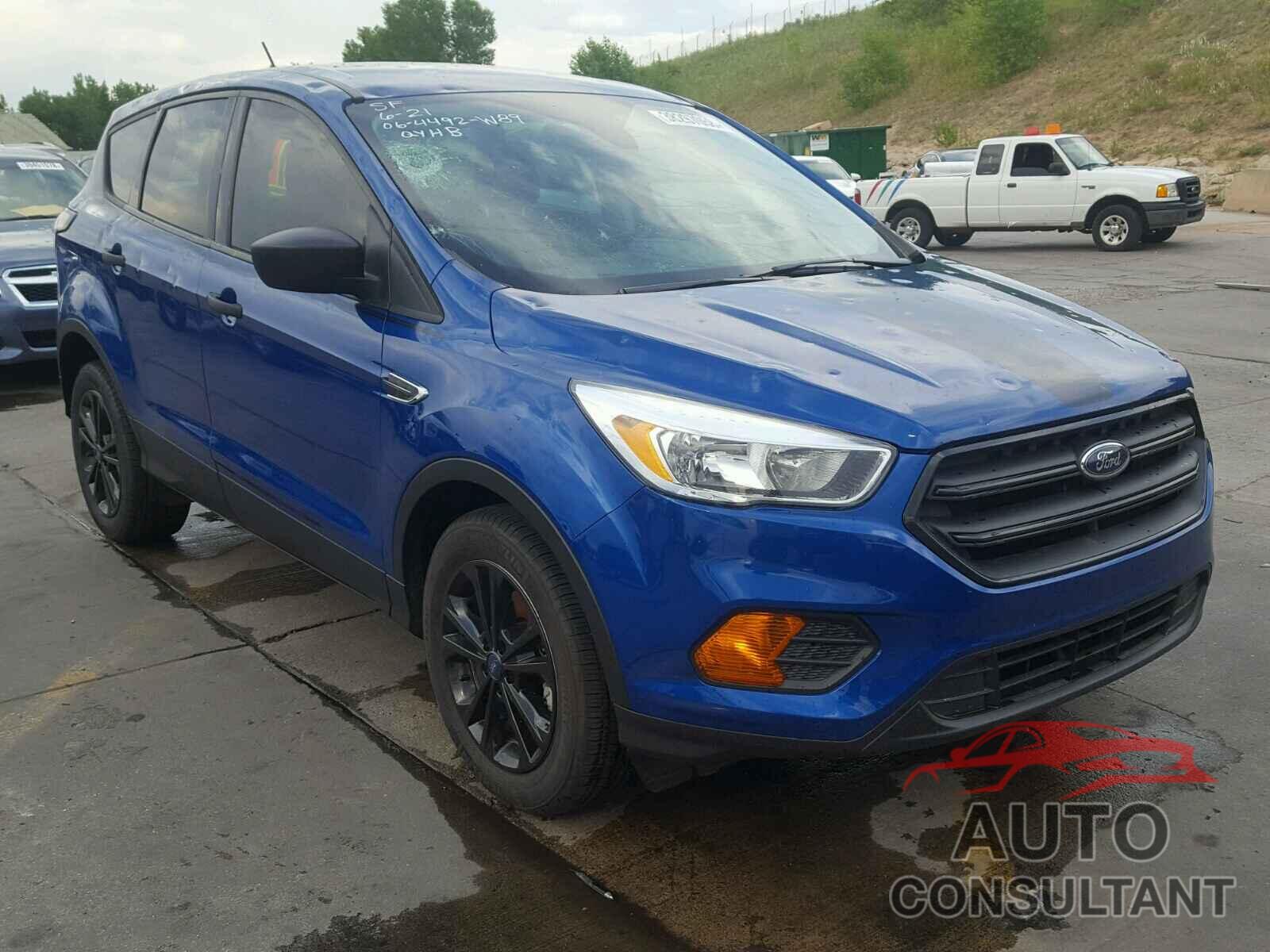 FORD ESCAPE 2017 - 1FMCU0F79HUD18656