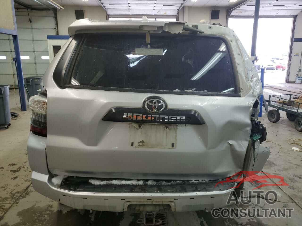 TOYOTA 4RUNNER 2020 - JTEBU5JR3L5749997