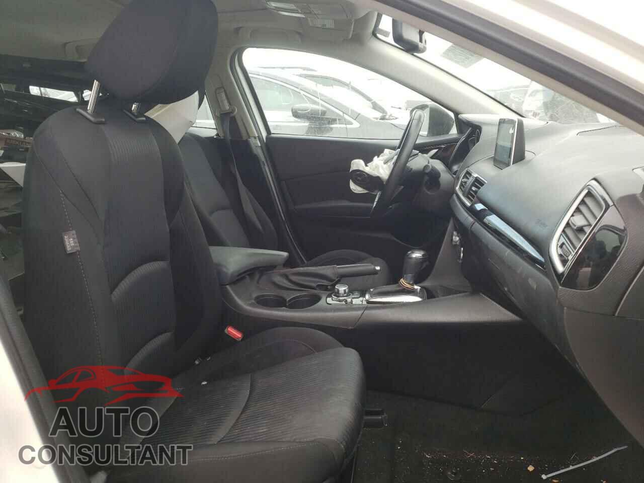 MAZDA 3 2016 - 3MZBM1M76GM321877