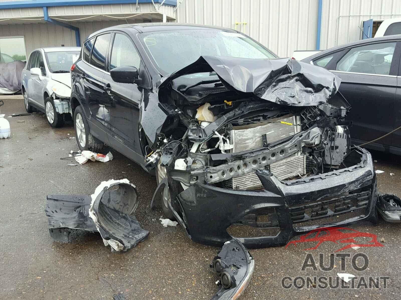 FORD ESCAPE 2015 - 1FMCU0GX8FUC23498