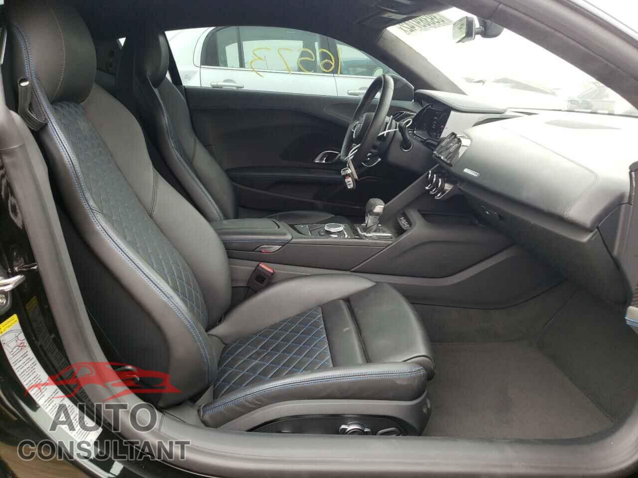 AUDI R8 2018 - WUAKBAFX6J7901320