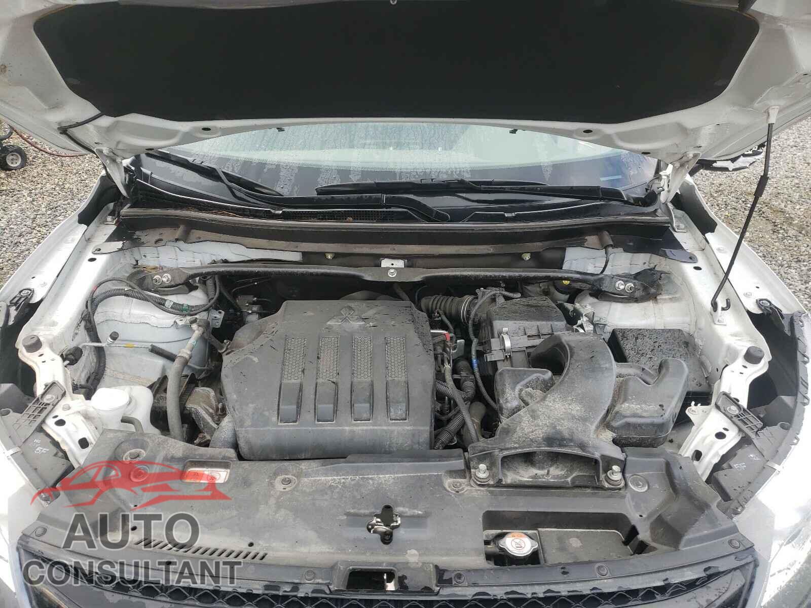 MITSUBISHI ECLIPSE 2019 - JA4AT4AA5KZ003592